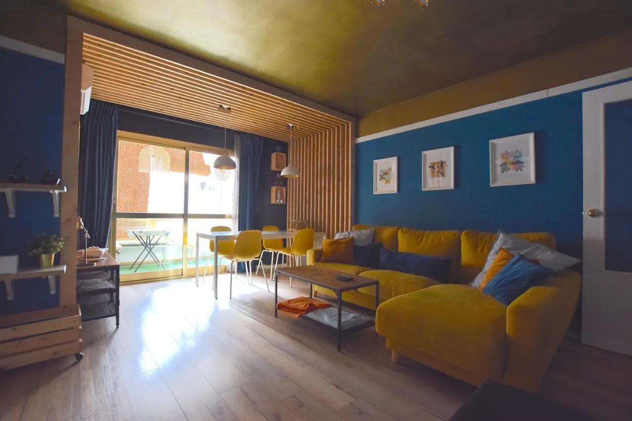 Habitacion En Apartamento De Diseno Малага