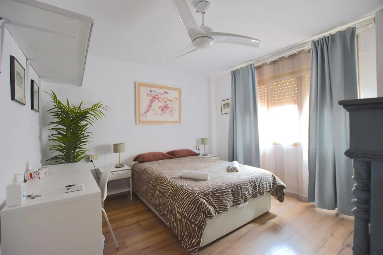 Habitacion En Apartamento De Diseno Málaga España